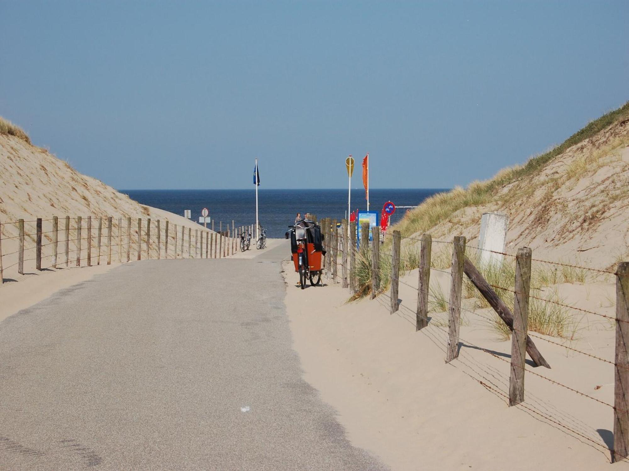 Modern Apartment In Noordwijk Near The Sea 外观 照片